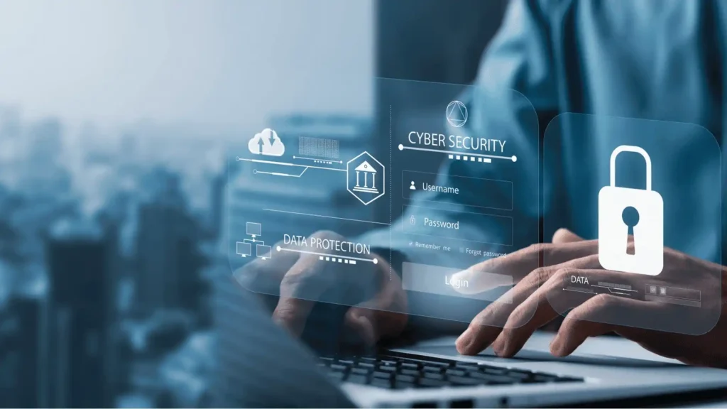 hombre trabajando contra malware en laptop